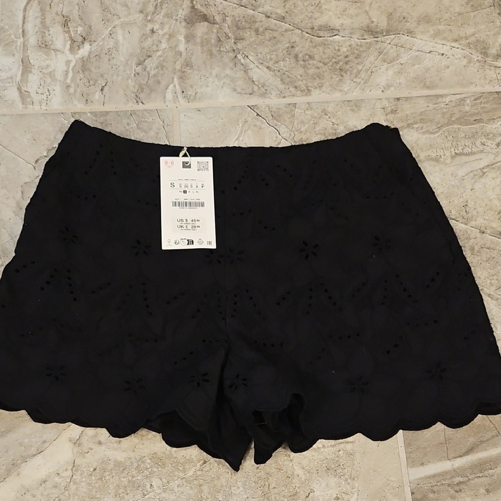 Zara Black Eyelet Scalloped Hem Shorts